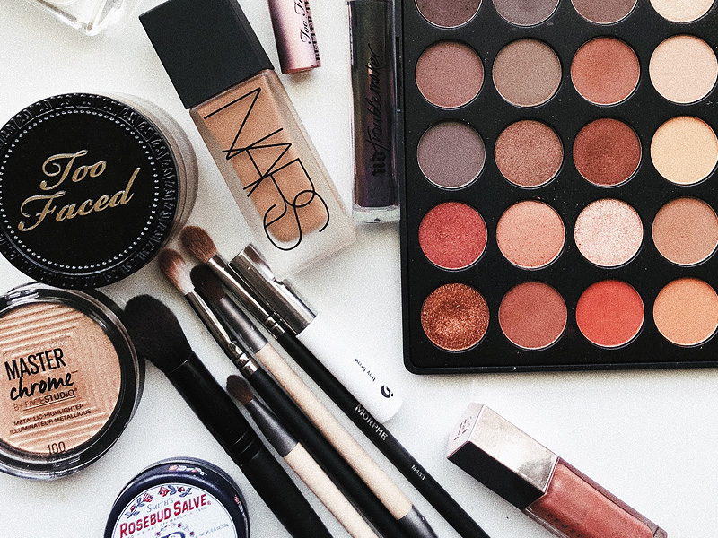 アイメイク初心者